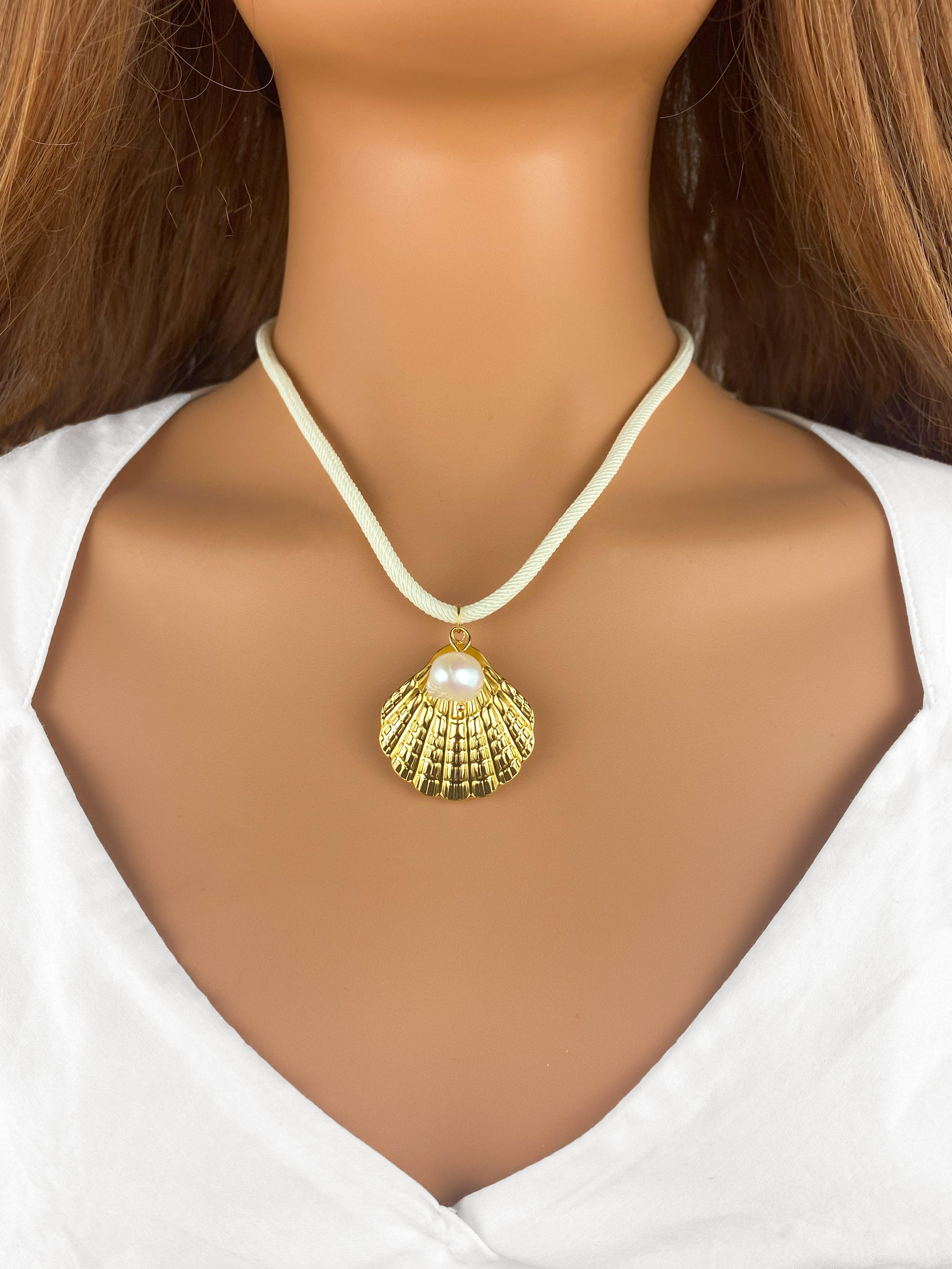 Collar Marza