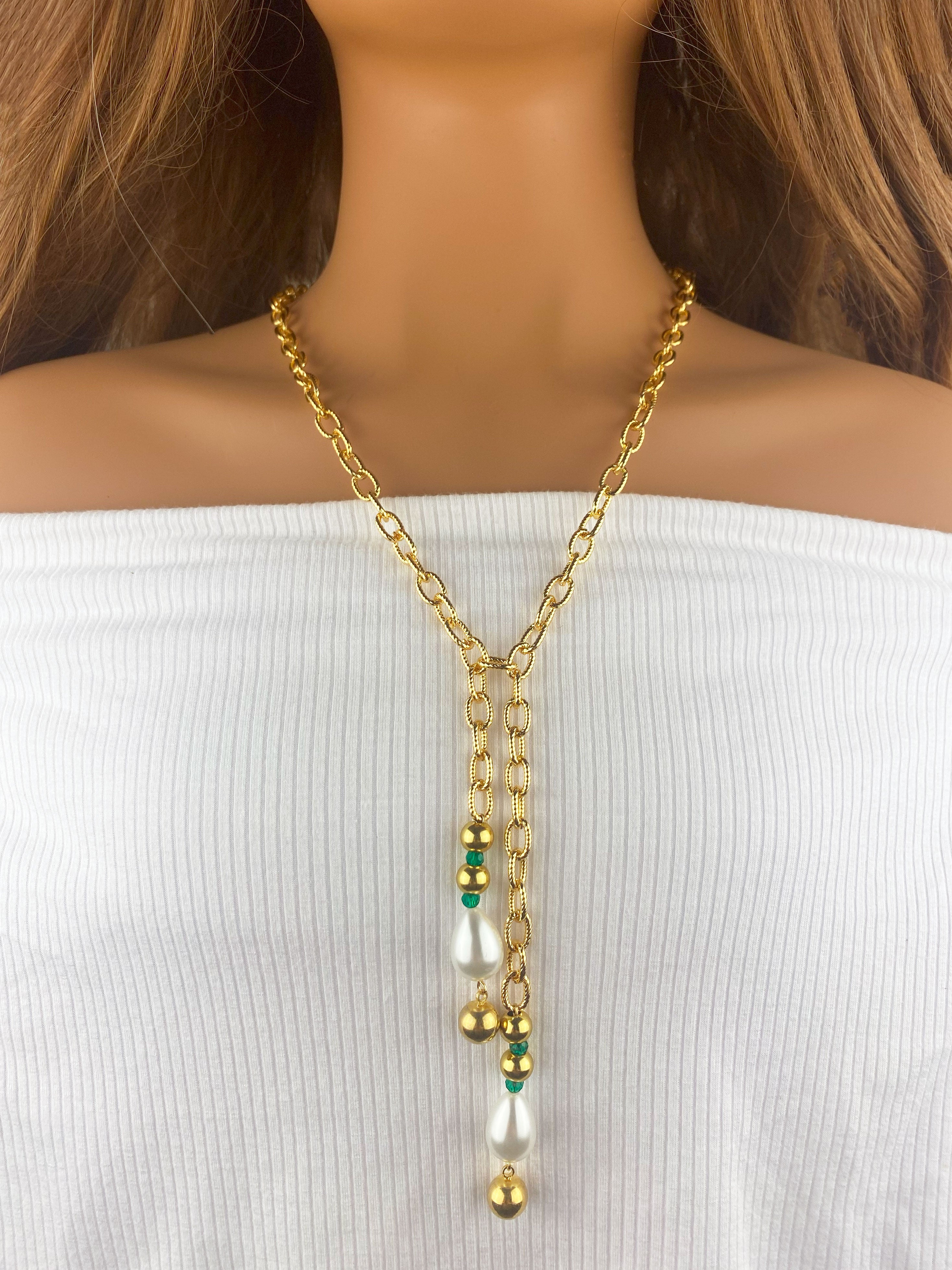 Collar Lesly