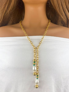 Collar Lesly
