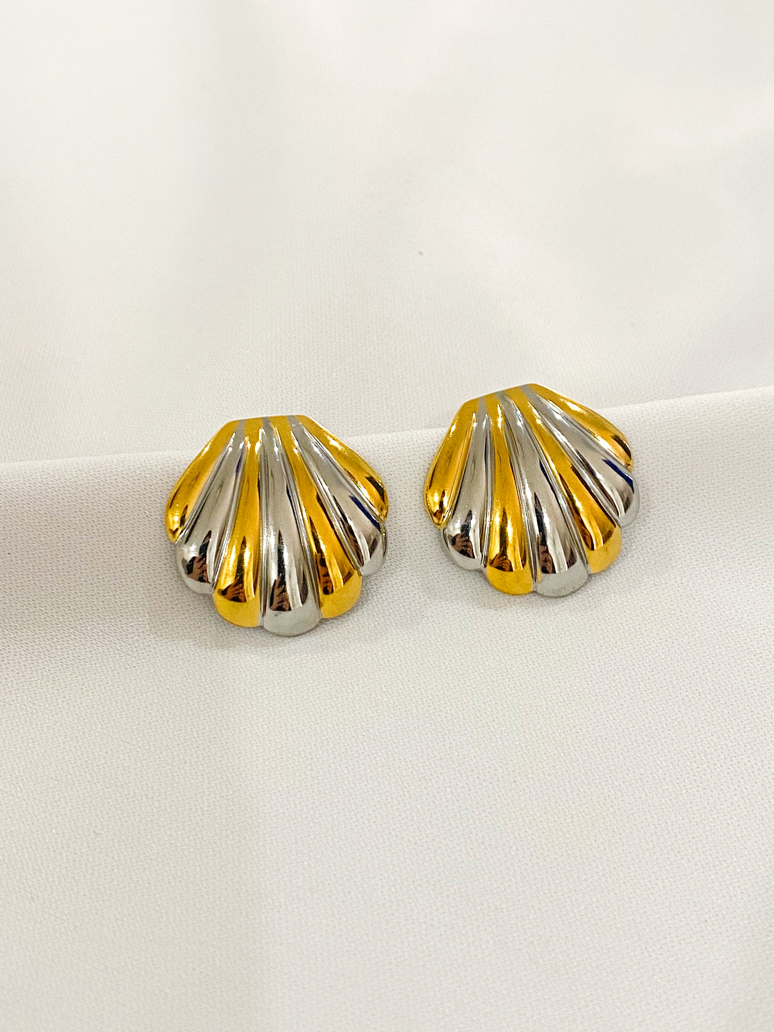 Aretes Mika