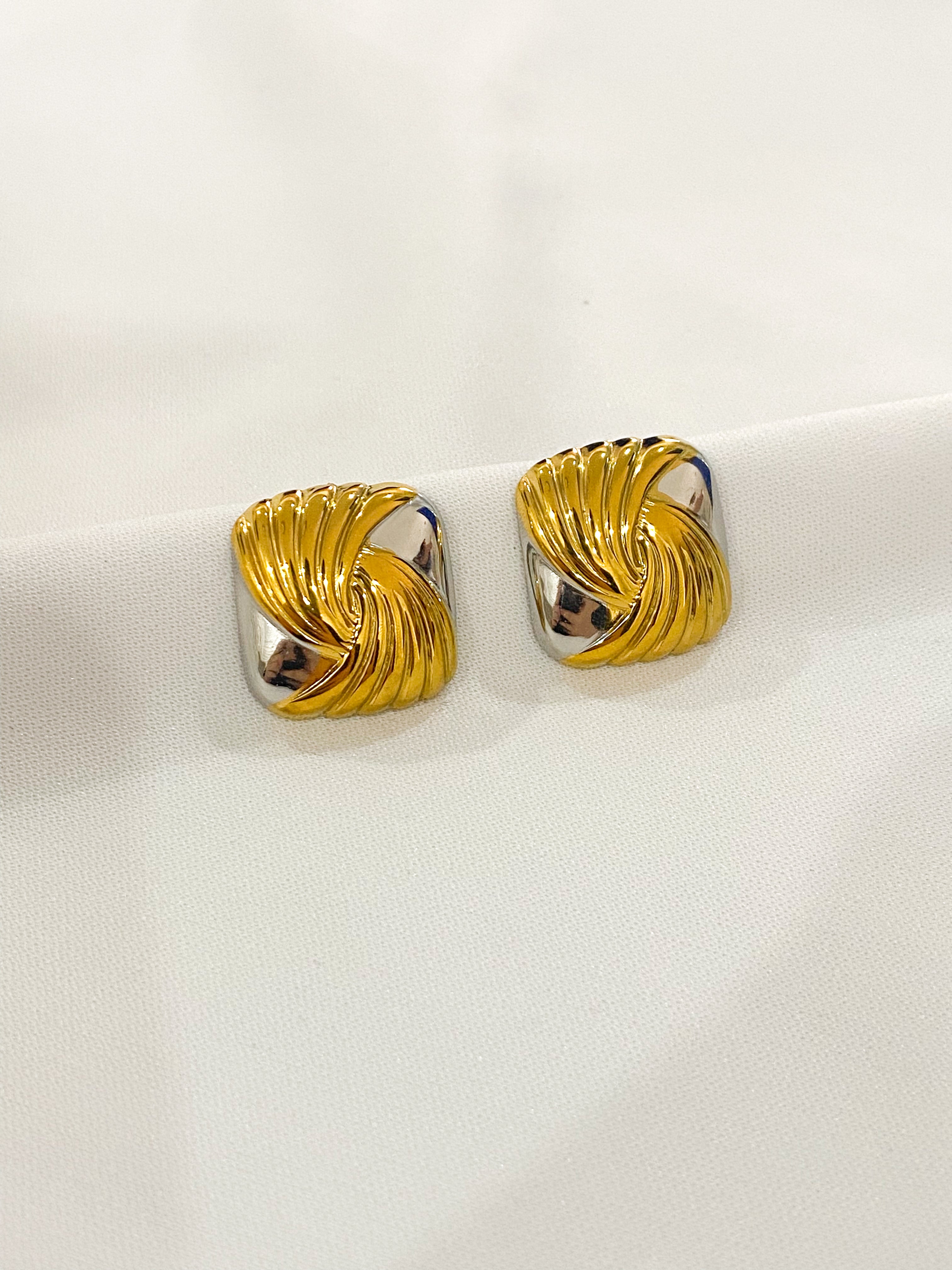 Aretes Vera