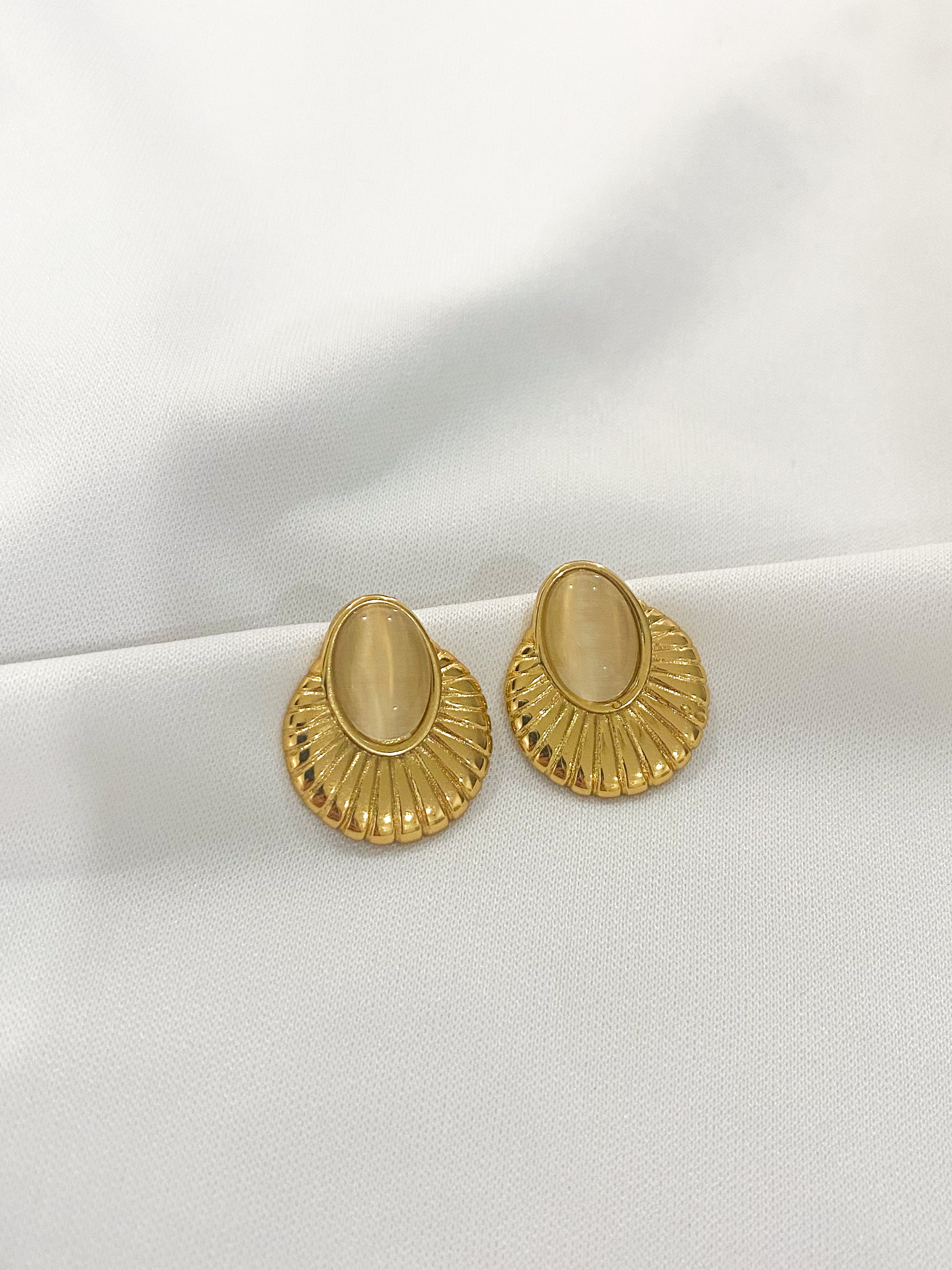Aretes Canela