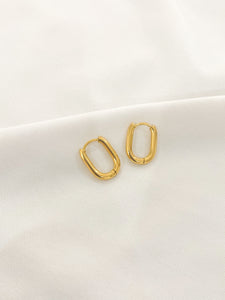 Aretes Cinelly