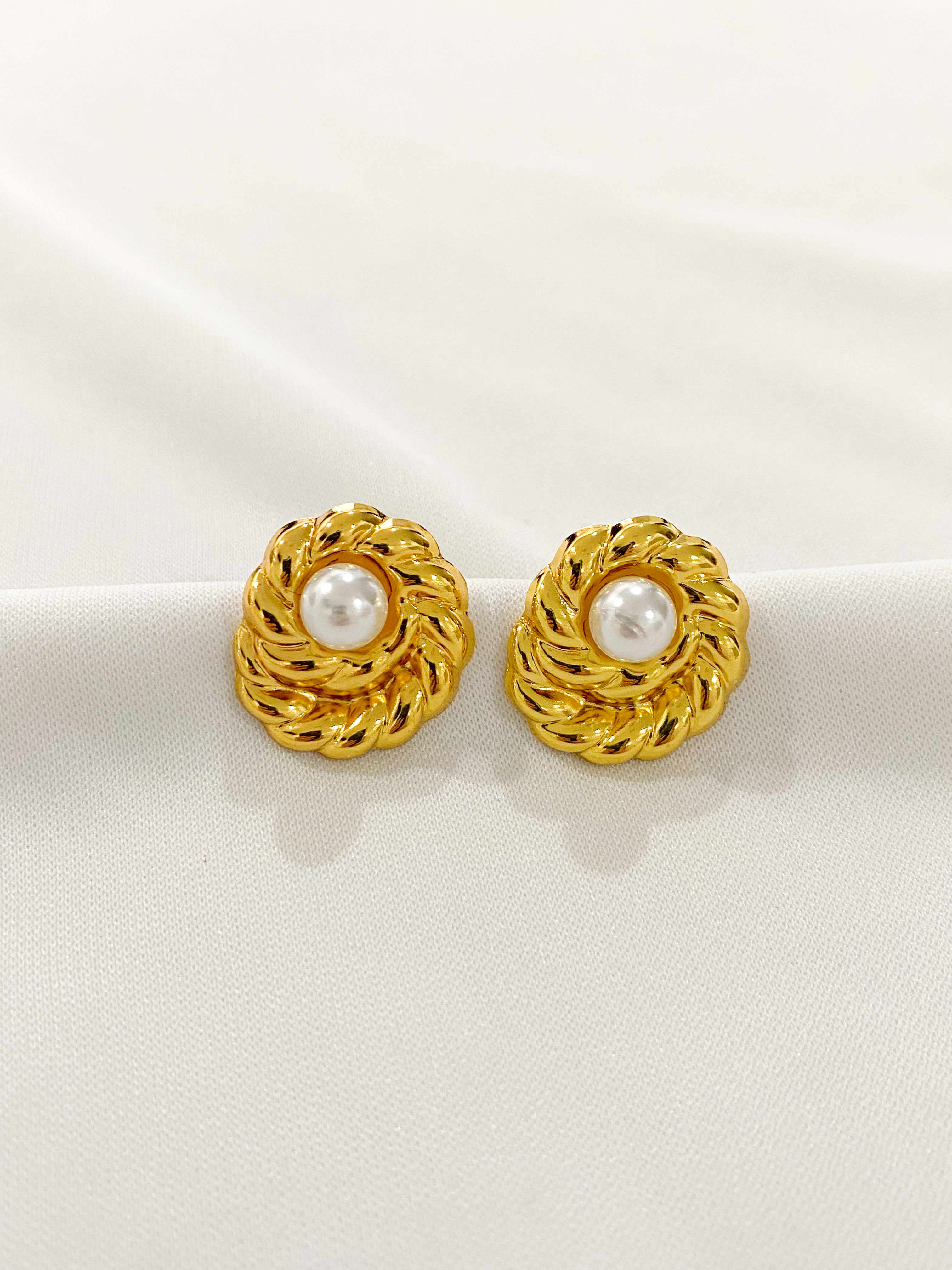 Aretes Turah