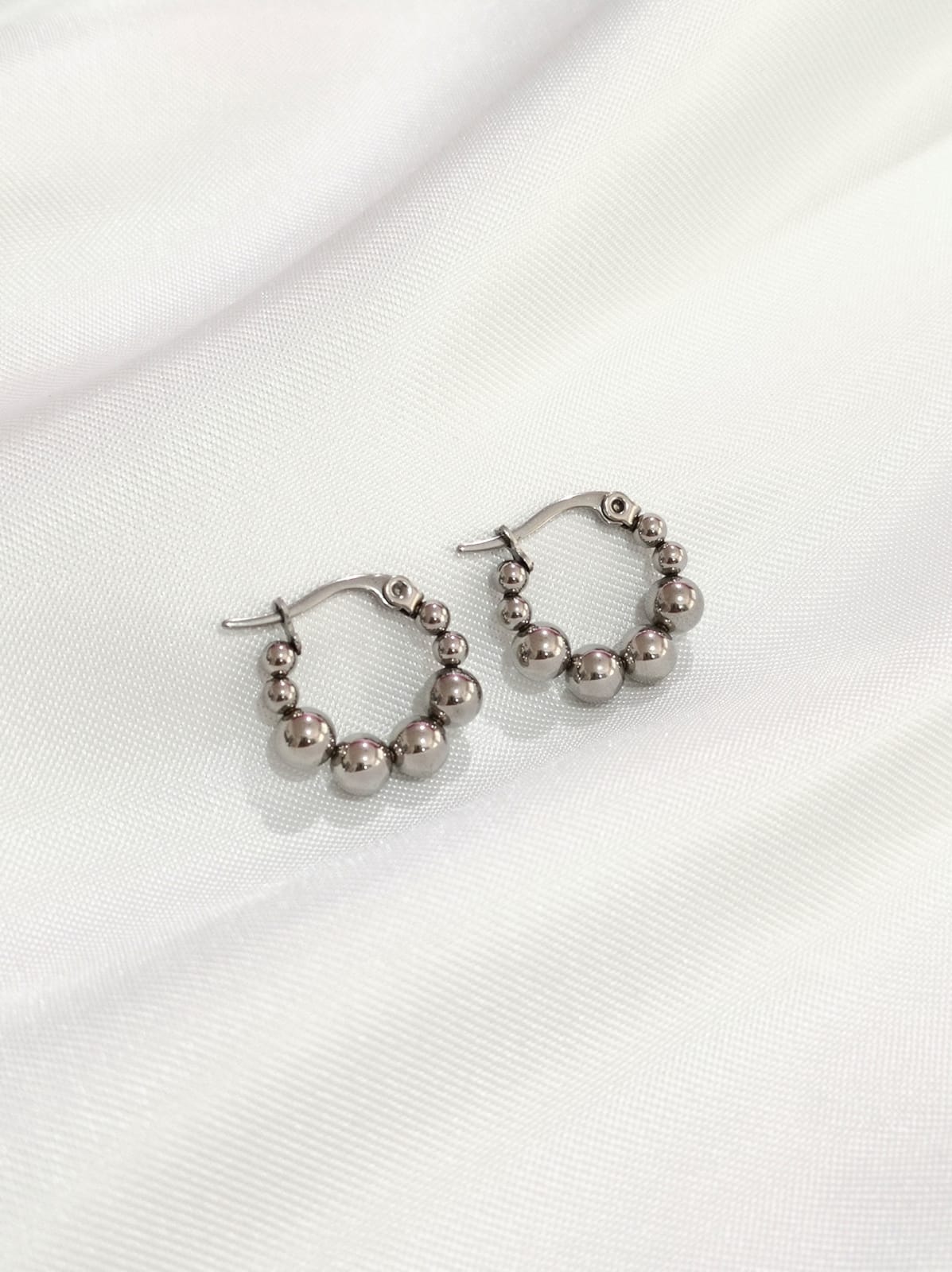 Aretes Silvery
